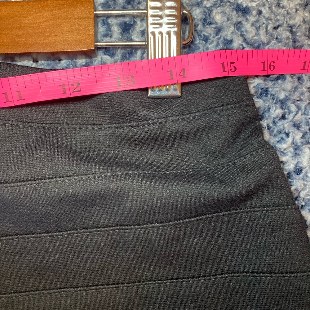 Express body con skirt size 10 - Picture 5 of 6